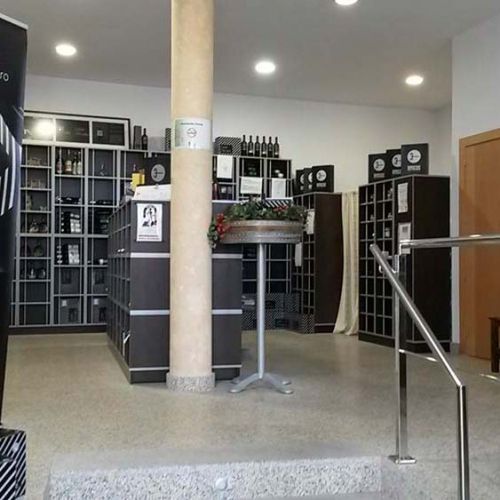 LA TIENDA